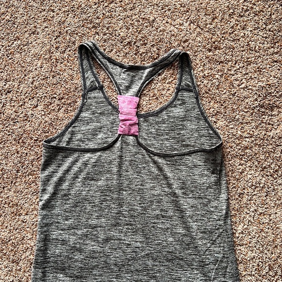 Head tank top, size S, never worn, racerback - Picture 3 of 3